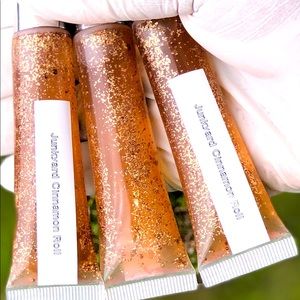 Cinnamon Roll Glitter Gloss